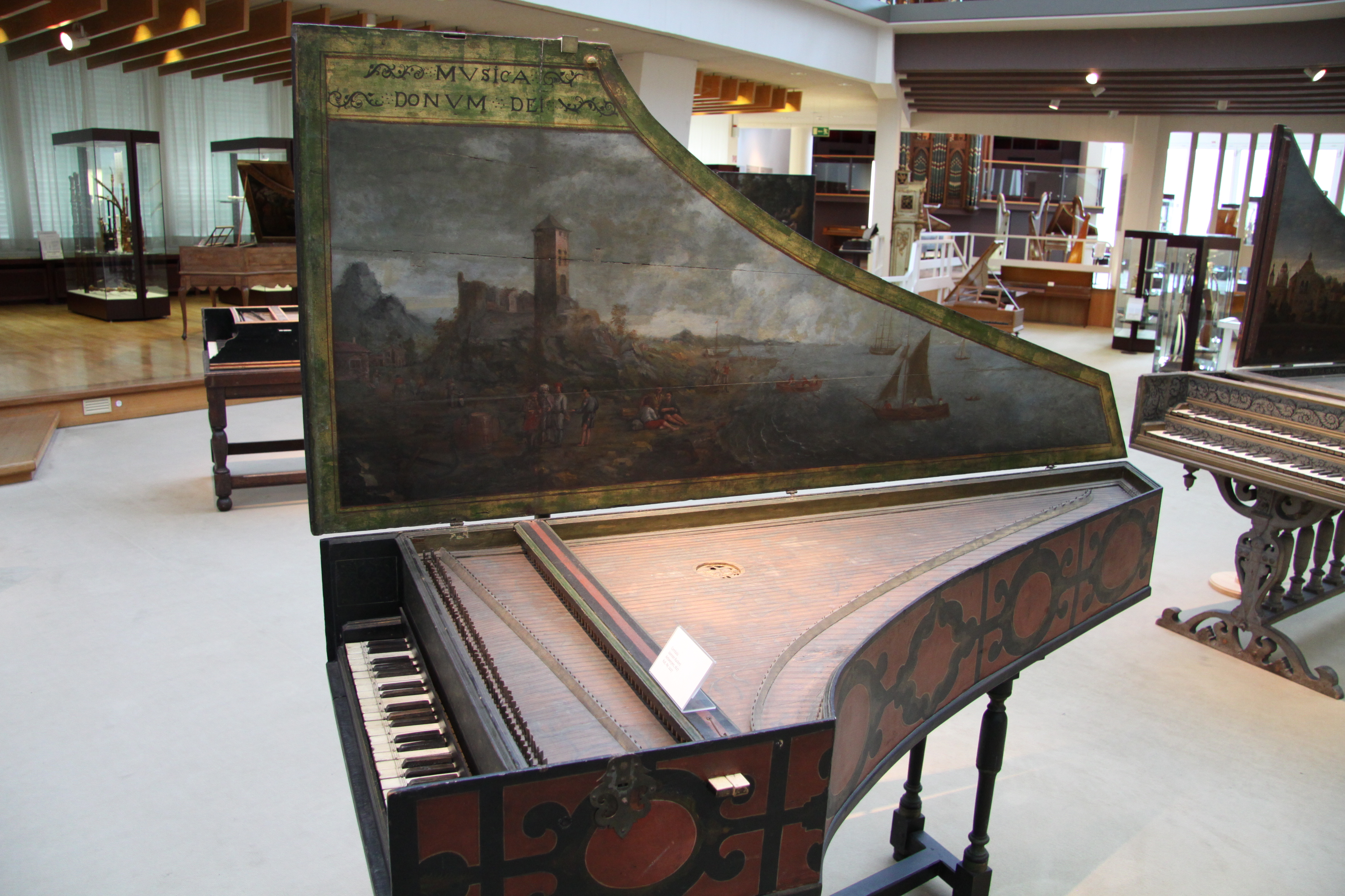 ハープシコード